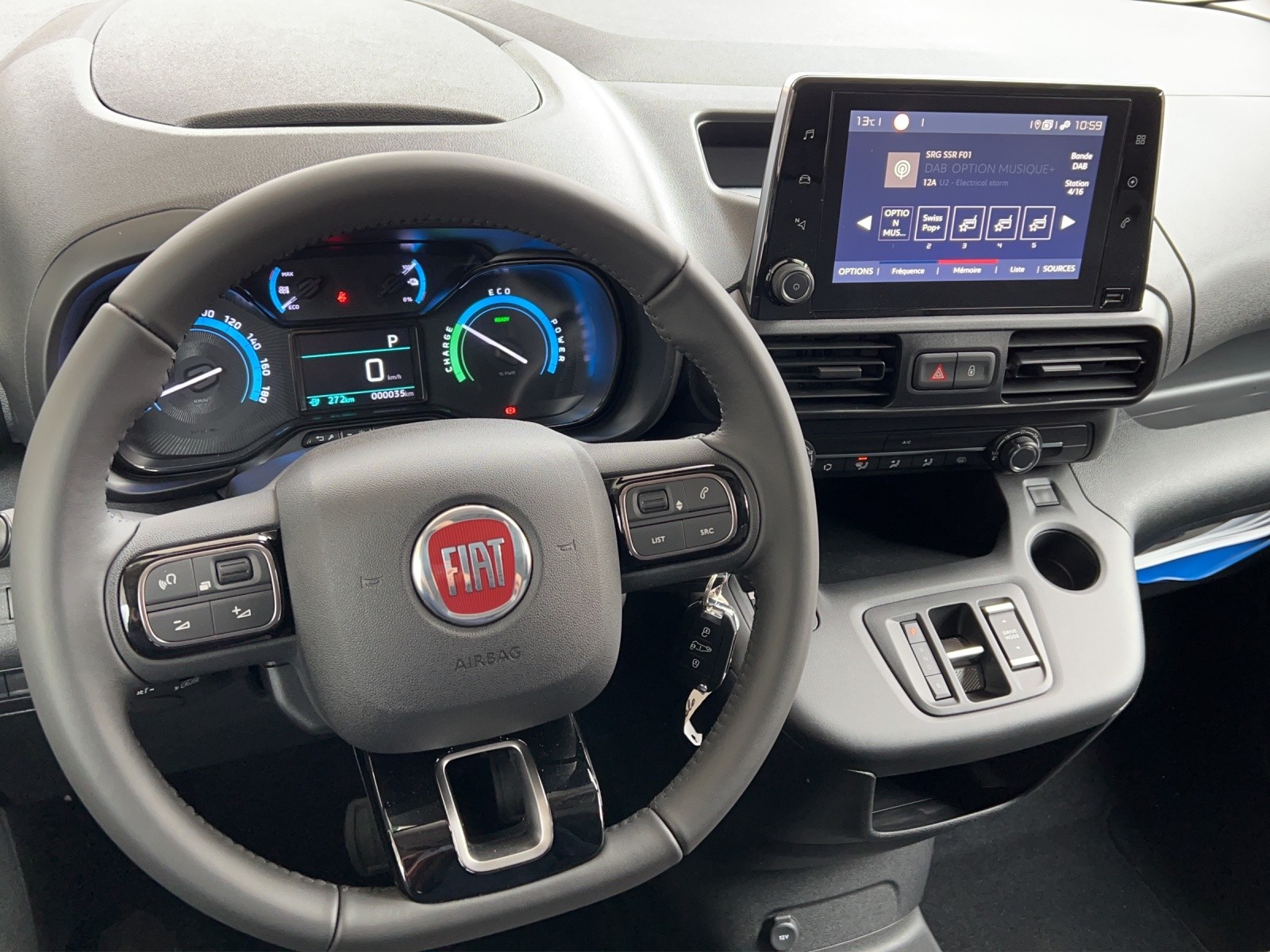 FIAT e-Doblo L1 50kWh Launch Edition-image-10