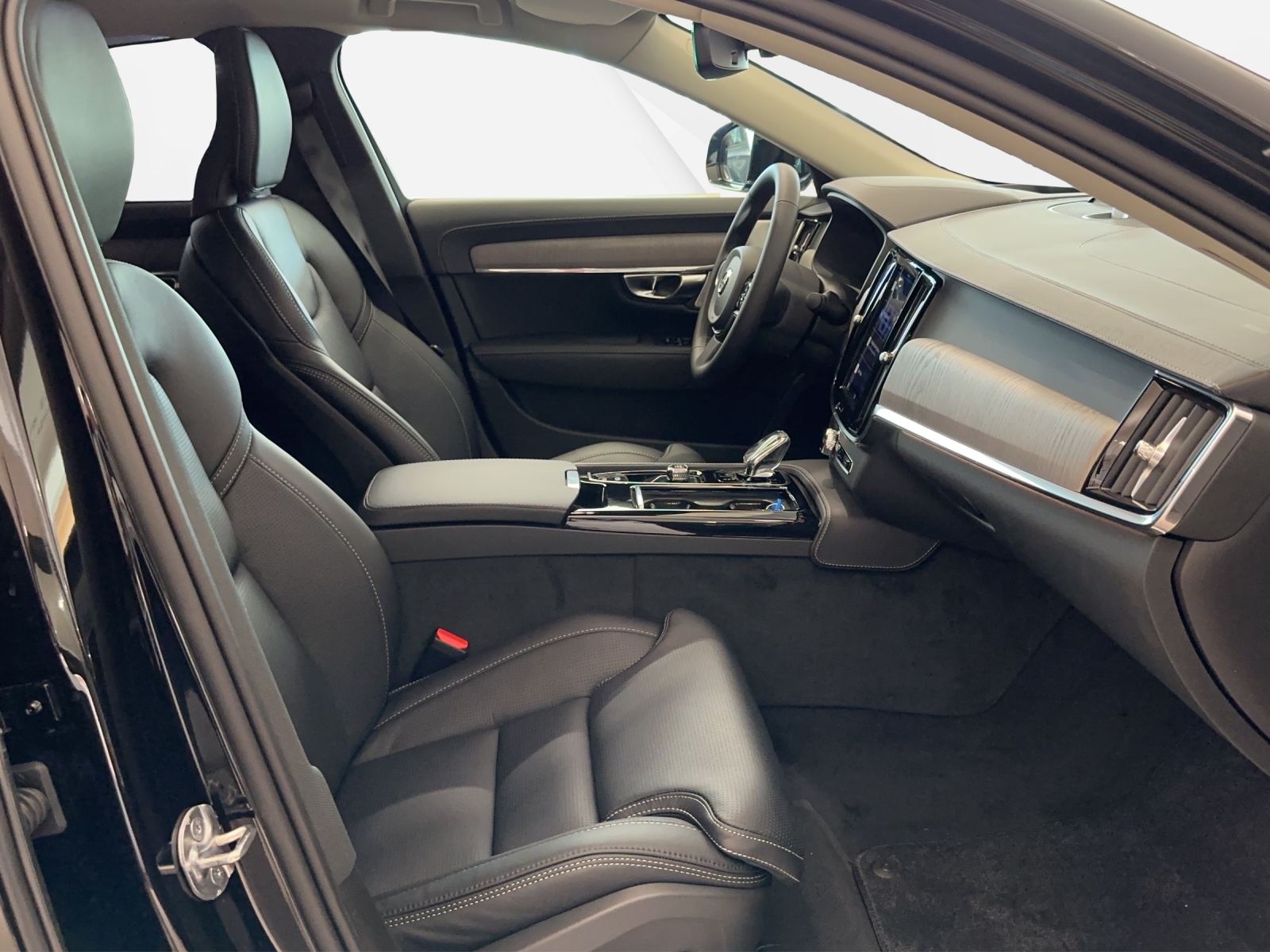 VOLVO S90 T8 eAWD Plug in Hybrid Ultimate Bright Geartronic-image-6