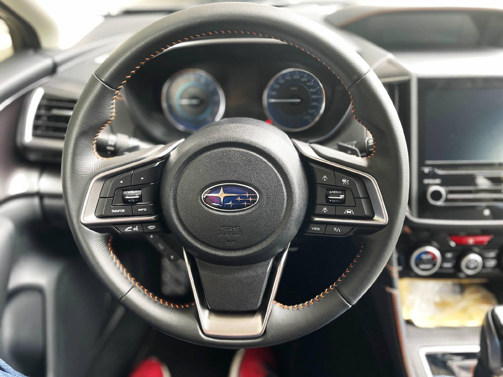 SUBARU XV 2.0i e-Boxer Swiss Plus-image-8