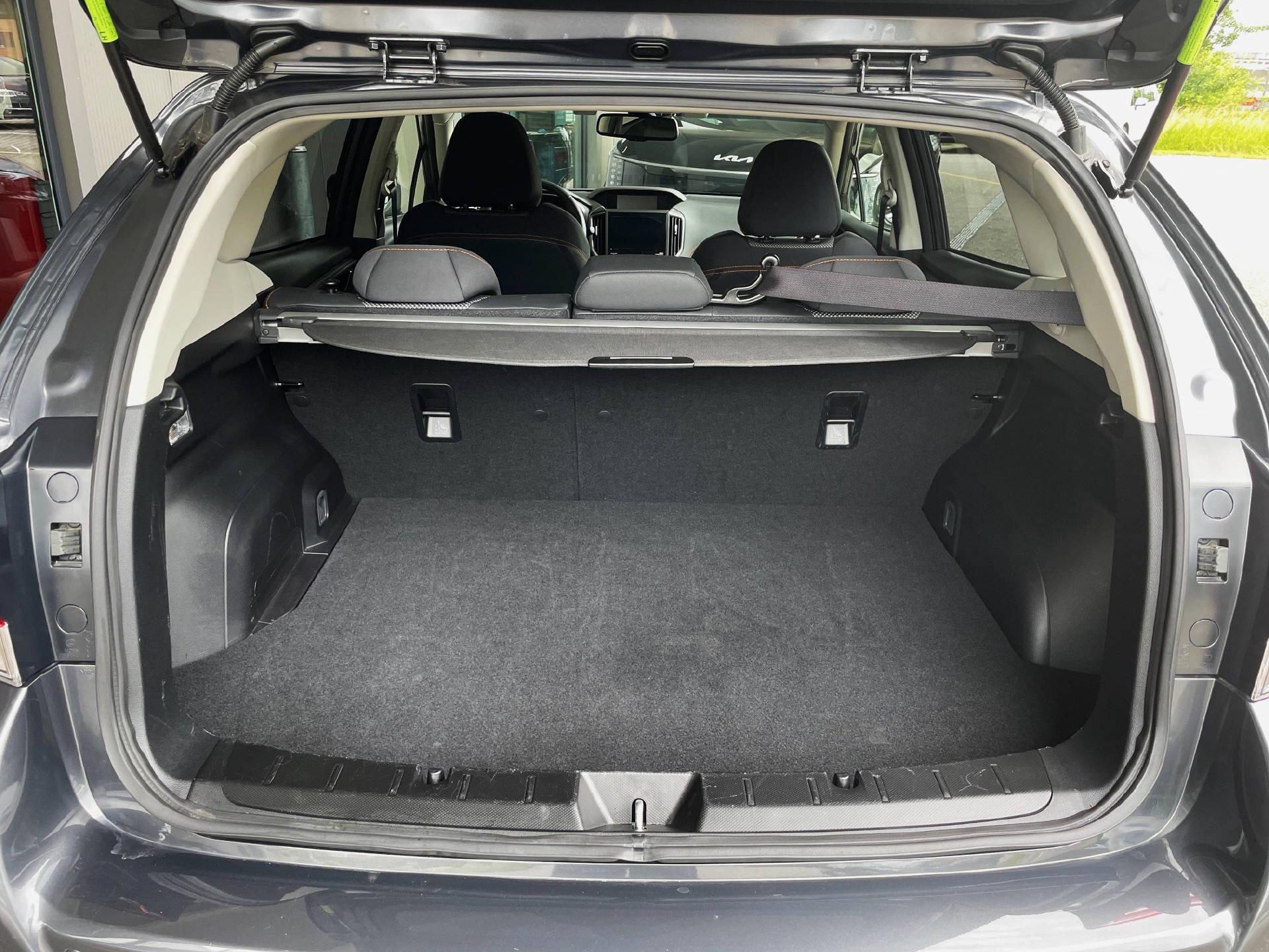 SUBARU XV 2.0i e-Boxer Swiss Plus-image-13