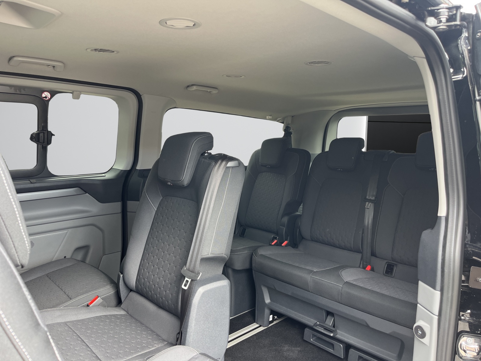 Image FORD TOURNEO-CUSTOM Tourneo Bus 340 L2H1 82,5kWh Titanium
