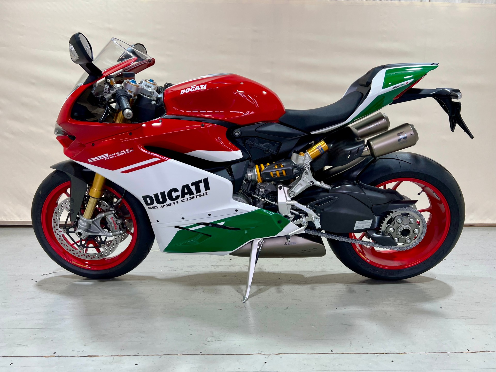 DUCATI Panigale 1299 R Final Edition ABS-image-4