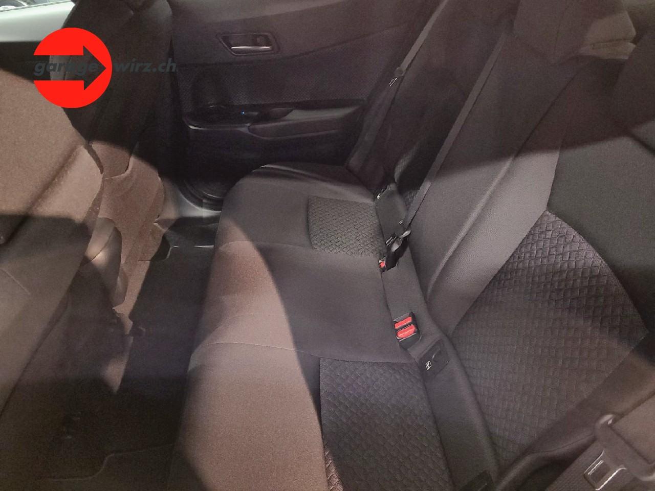 TOYOTA C-HR 1.8 VVTi HSD Trend-image-7