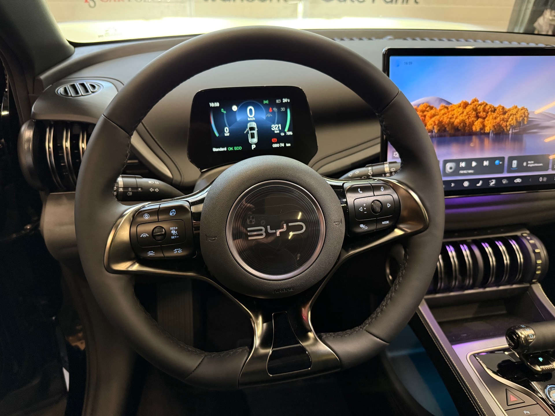 BYD ATTO 3 Design-LHD-image-18