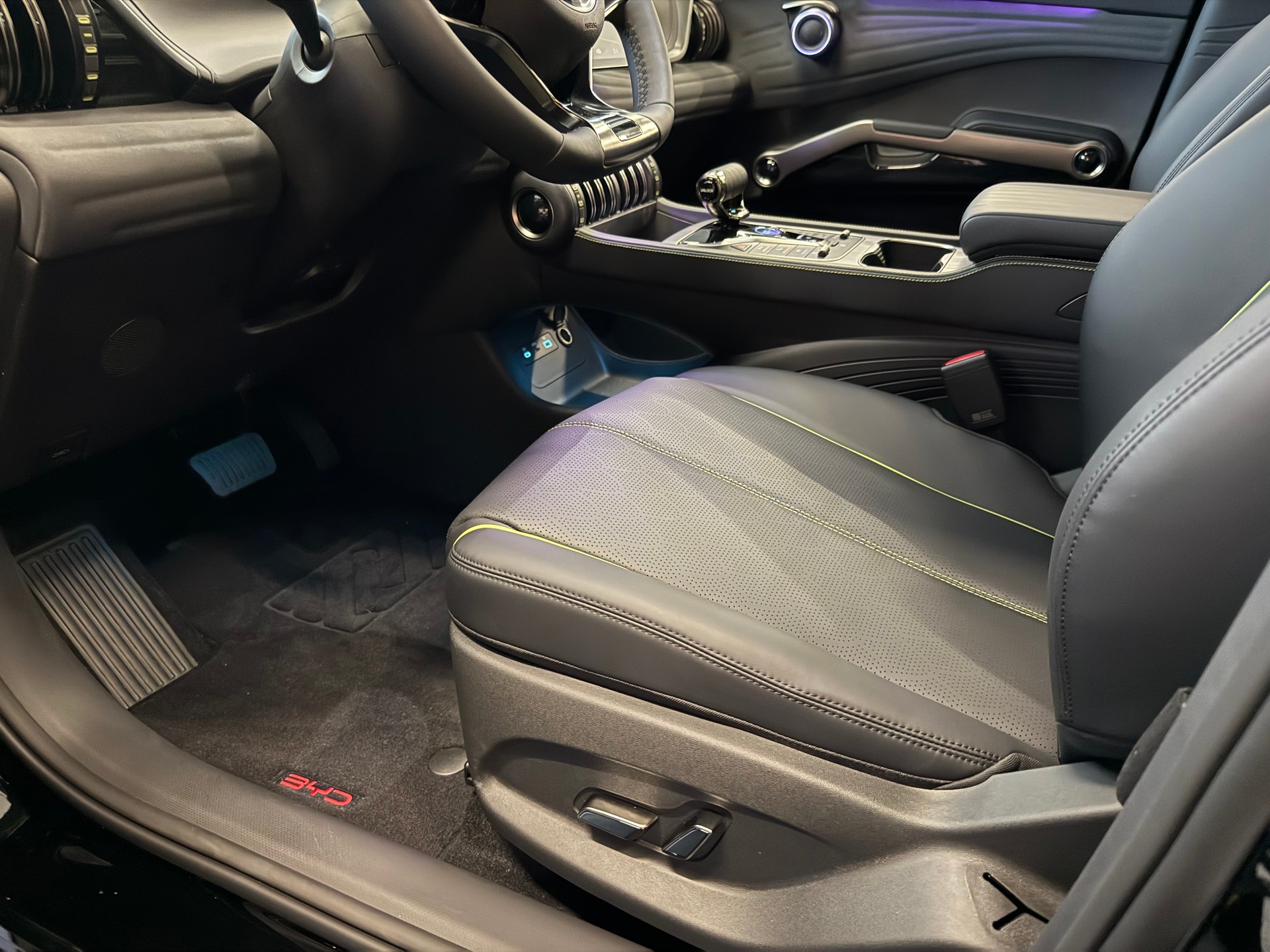 BYD ATTO 3 Design-LHD-image-20