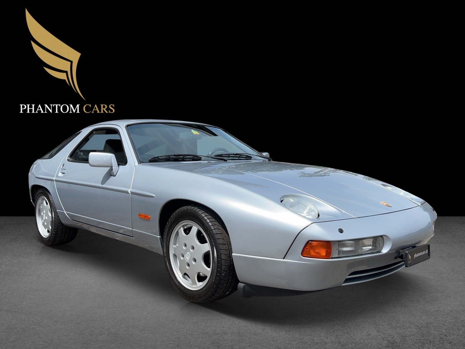 PORSCHE 928 GT-image-1