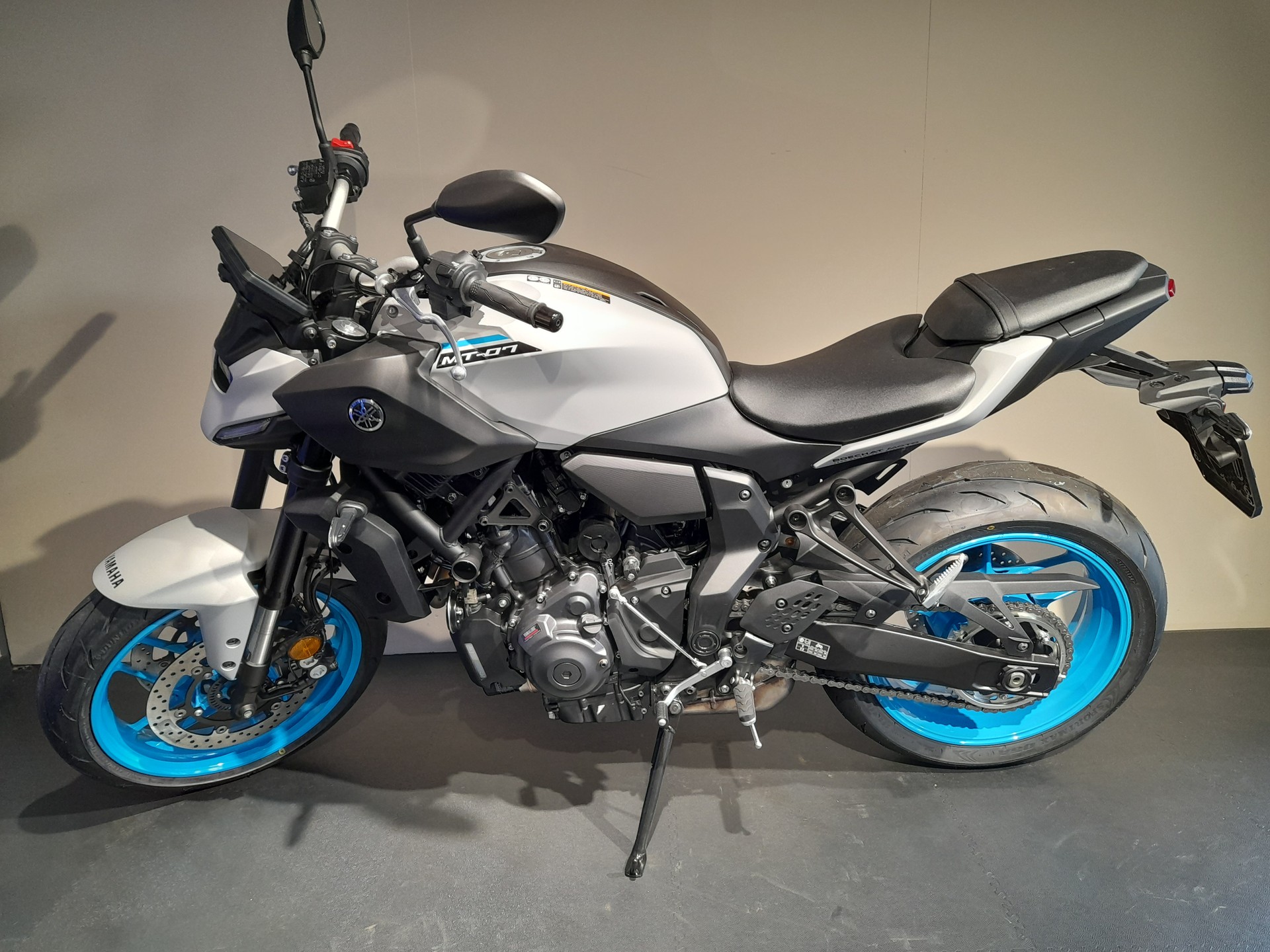 YAMAHA MT-07-image-1