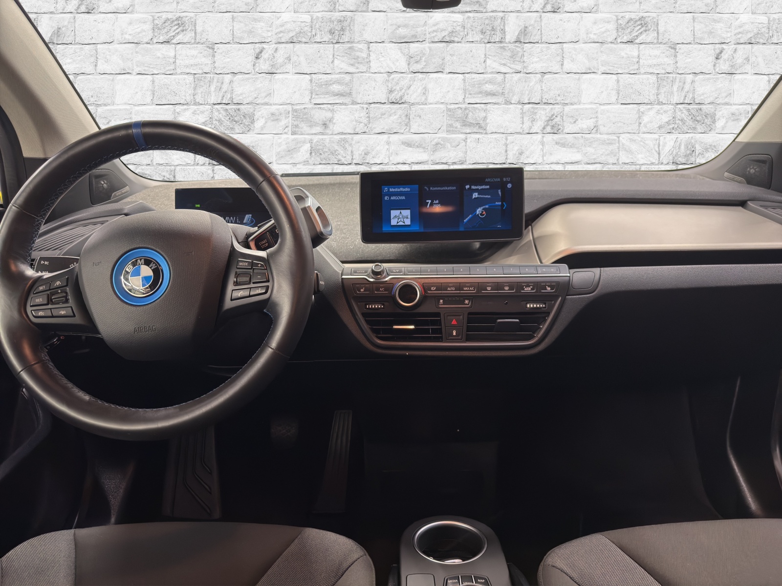 BMW i3s (120Ah)-image-7