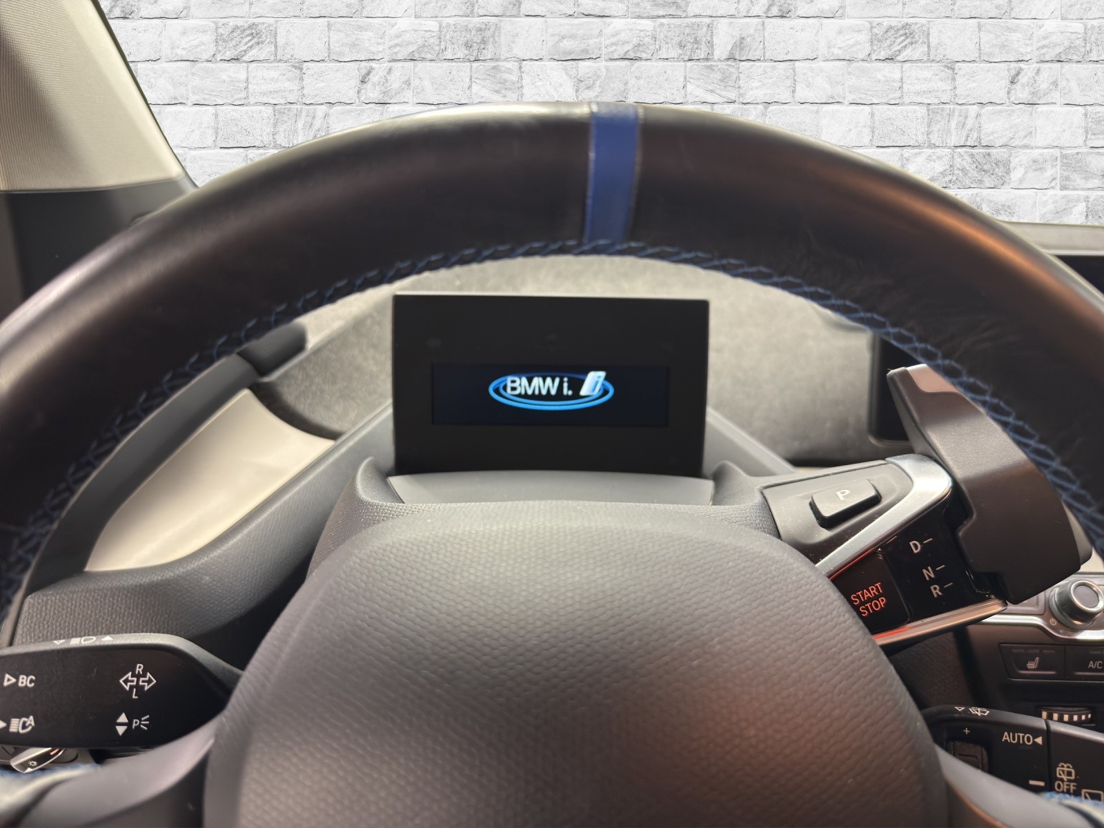 BMW i3s (120Ah)-image-10