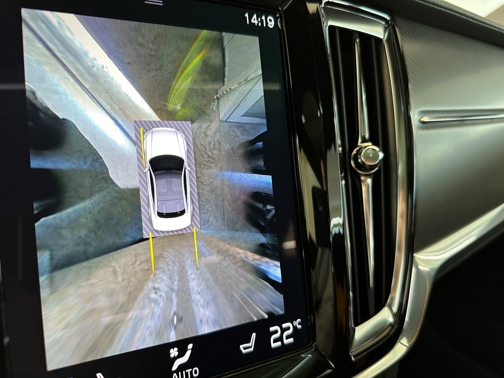 POLESTAR Polestar 1-image-8