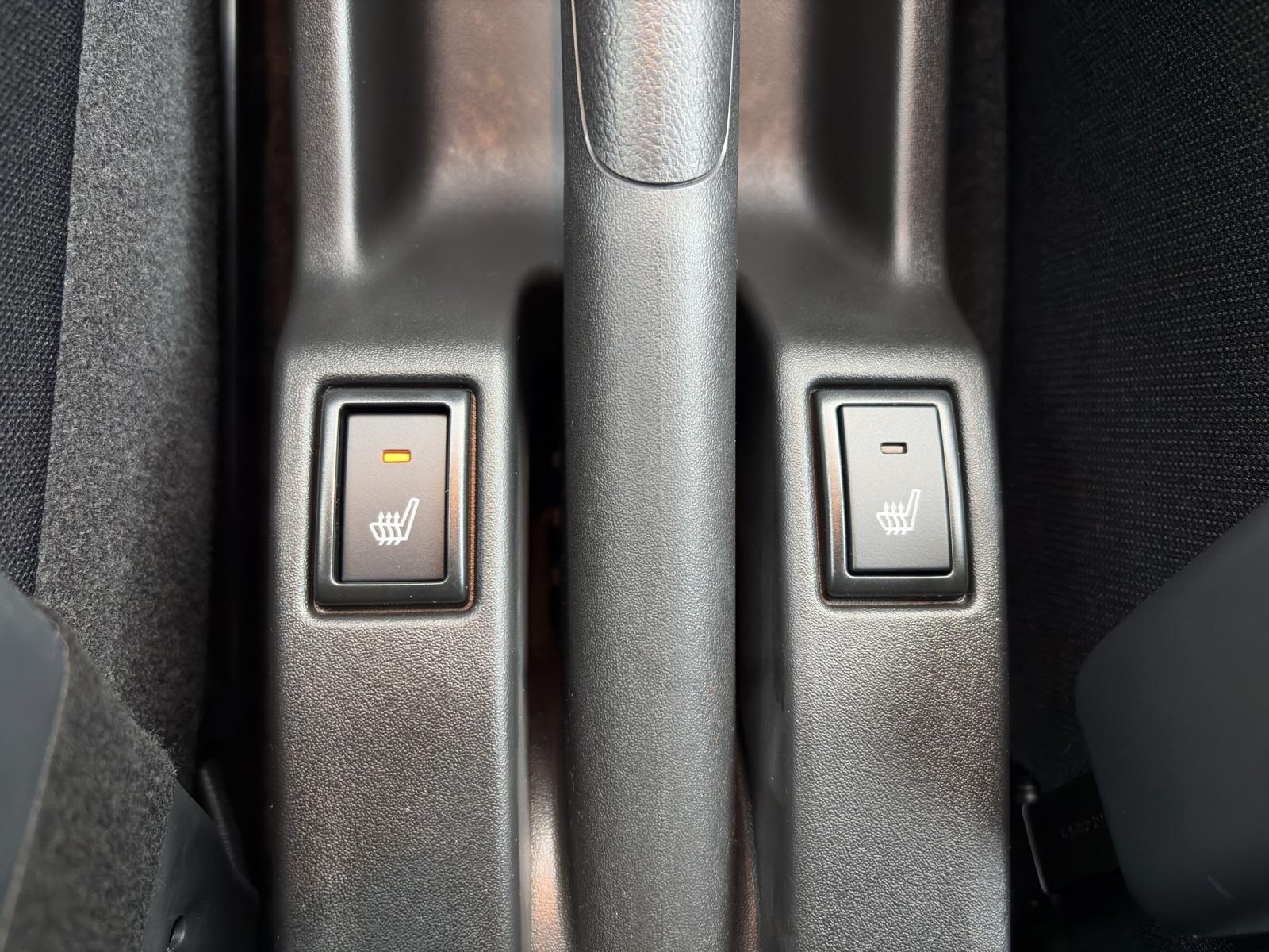 SUZUKI Swift 1.2 Compact Top Hybrid-image-14