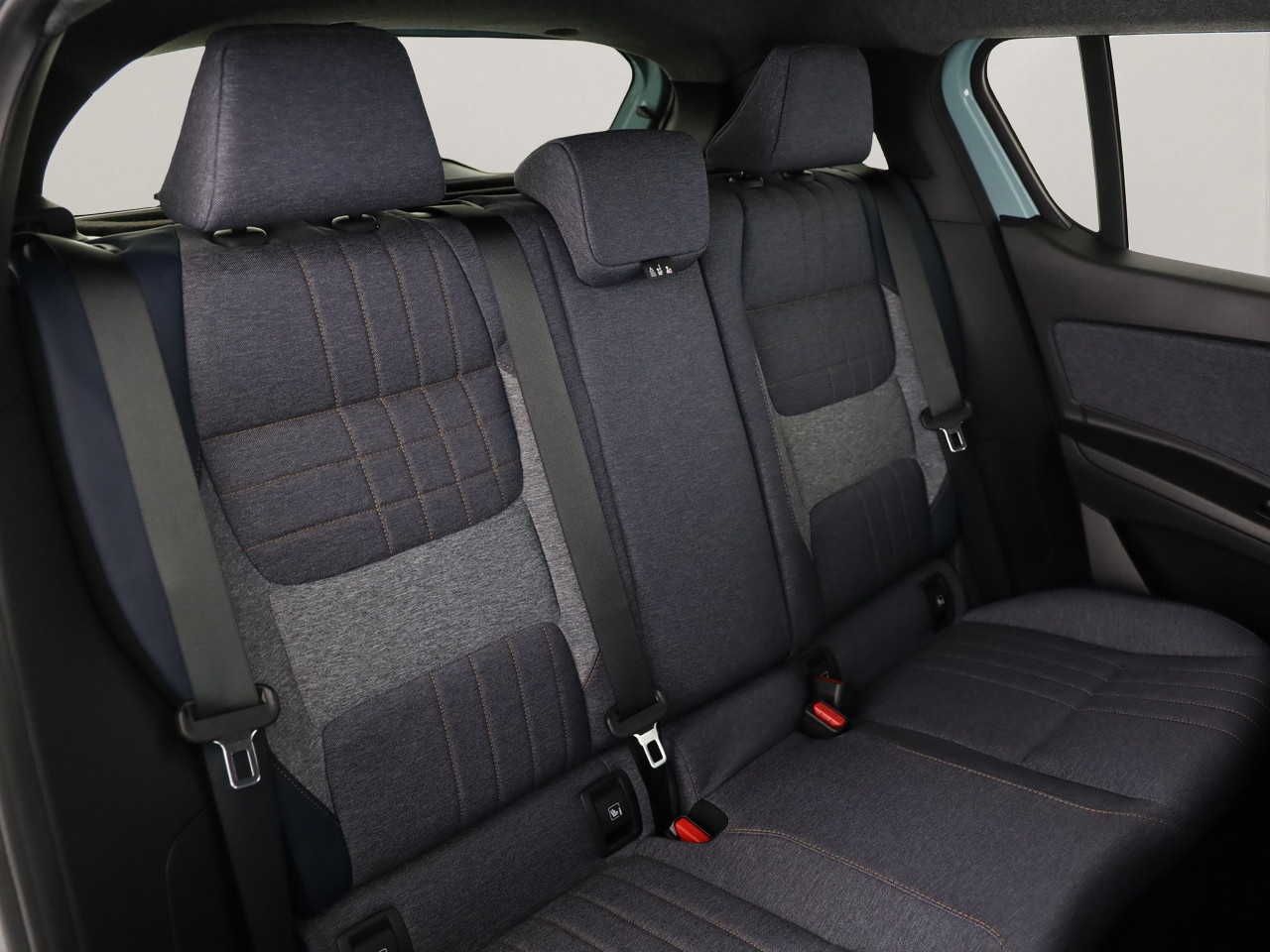 RENAULT R4 E-Tech Comfort Range techno-image-7