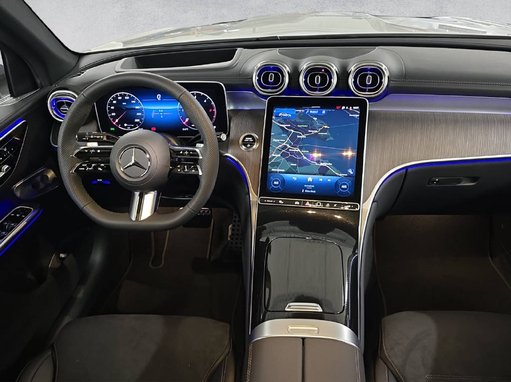 MERCEDES-BENZ GLC 220 d AMG Line 4Matic-image-13
