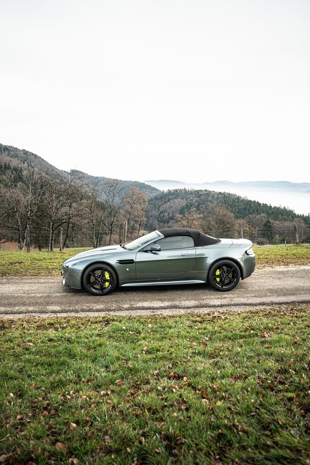ASTON MARTIN V8 Vantage 4.7 S AMR-image-7