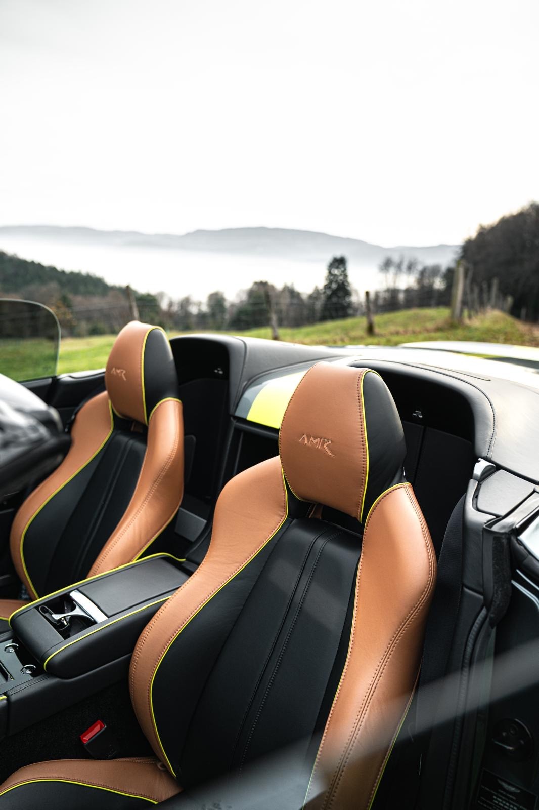 ASTON MARTIN V8 Vantage 4.7 S AMR-image-9