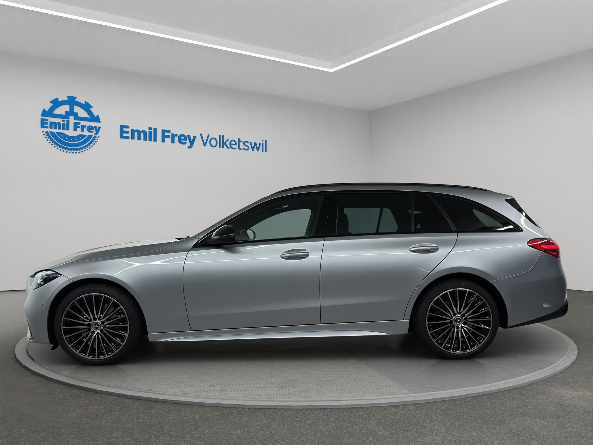 MERCEDES-BENZ C 220 d Swiss Star AMG Line 4matic Kombi-image-1