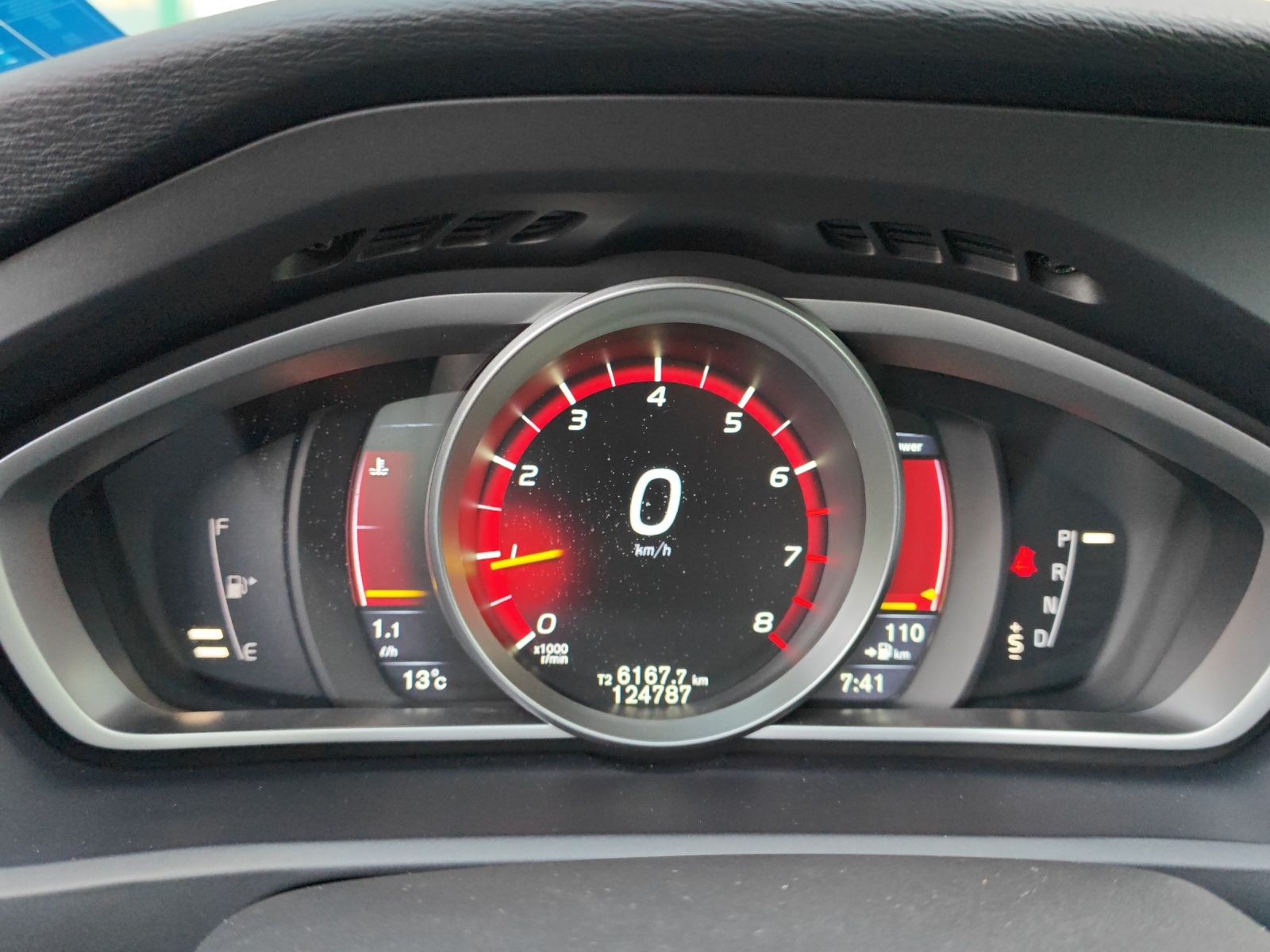 VOLVO V40 Cross Country T4 2.0 AWD Ocean Race Geartronic-image-10
