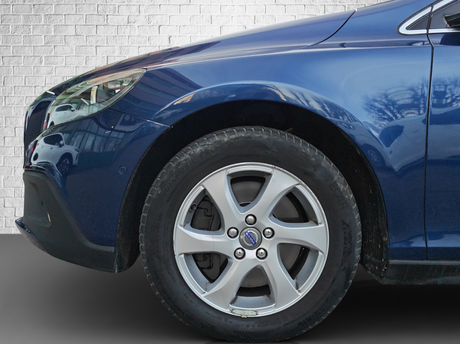 VOLVO V40 Cross Country T4 2.0 AWD Ocean Race Geartronic-image-19
