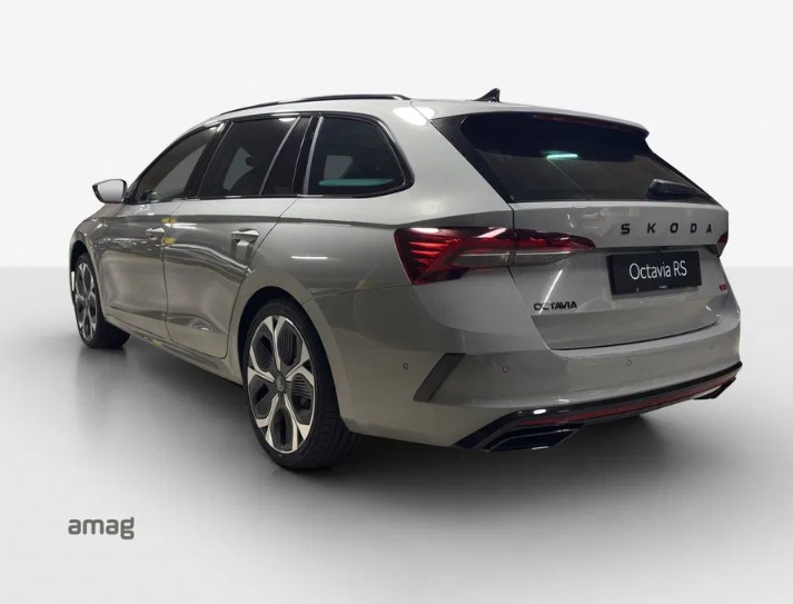 SKODA Octavia Combi 2.0 TSI DSG RS-image-1