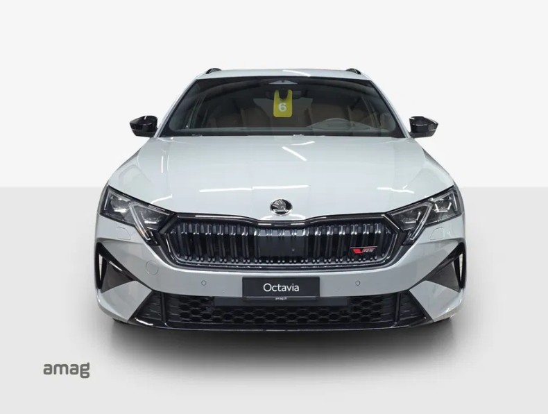 SKODA Octavia Combi 2.0 TSI DSG RS-image-9