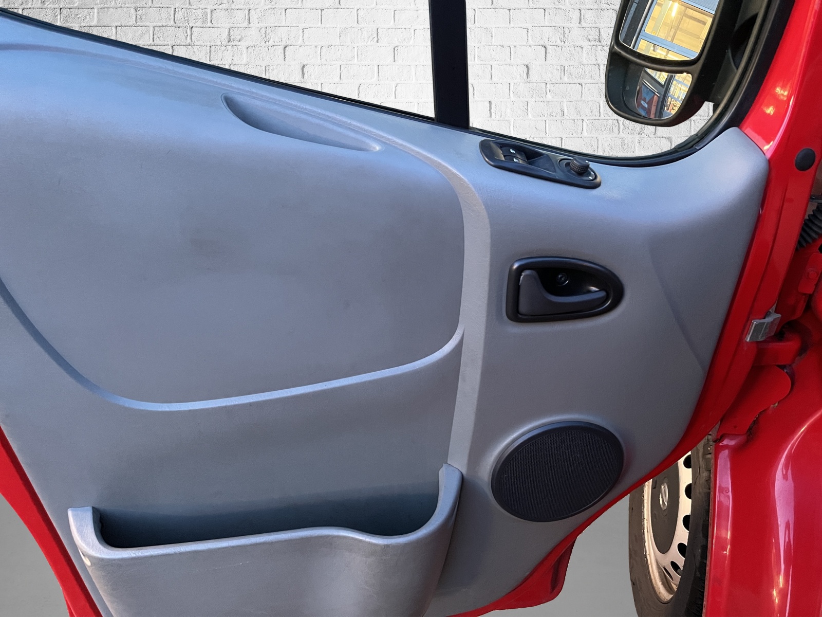 NISSAN Primastar 2.0dCi 115 L1H1 Comfort 2.9t-image-12