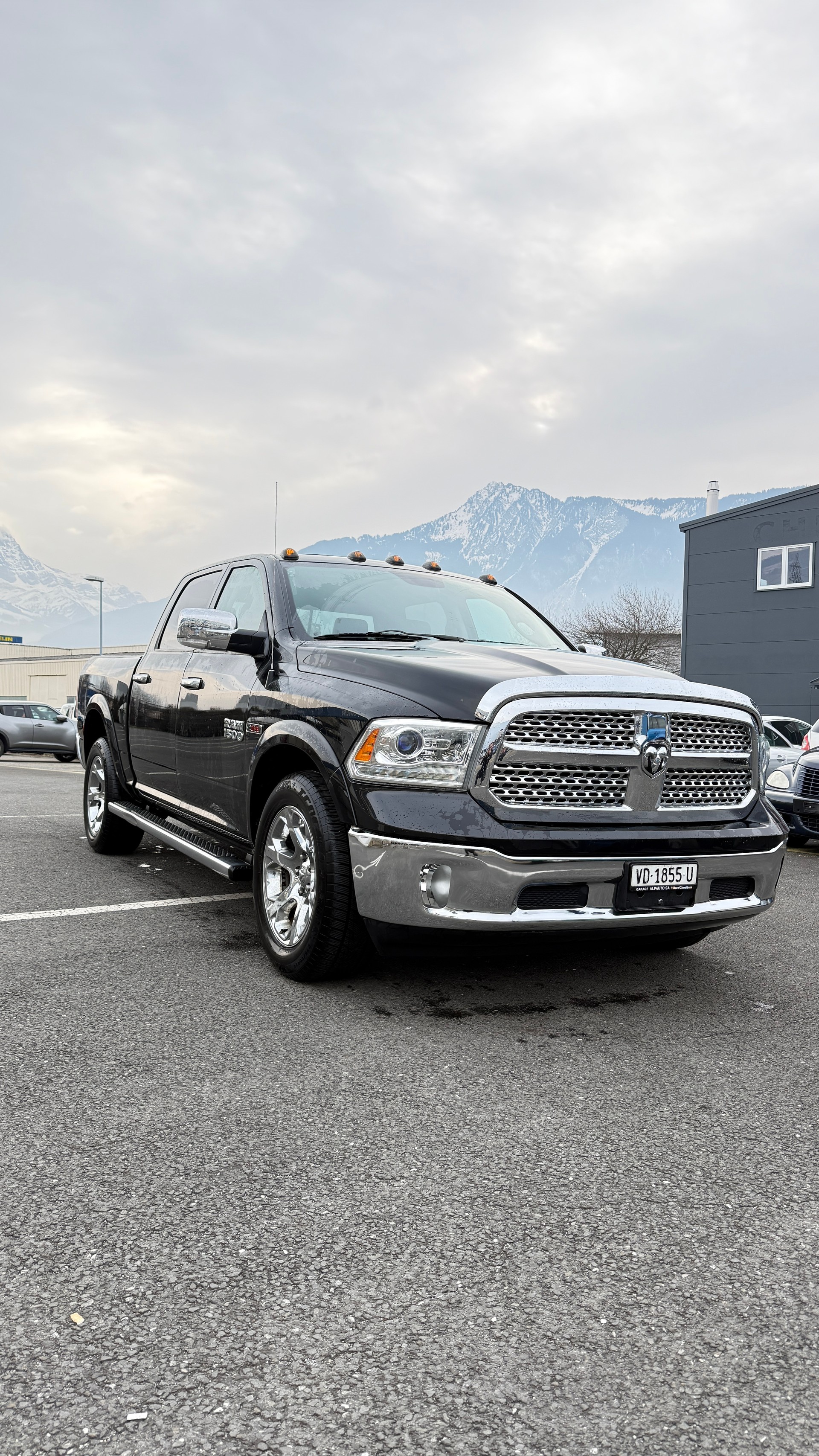 DODGE Ram-image-1