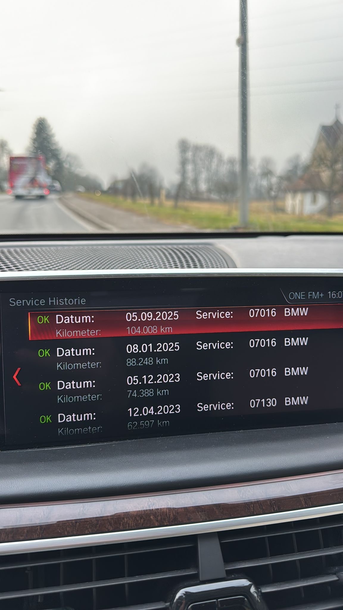 BMW 750i xDrive Steptronic CH 🇨🇭-image-6