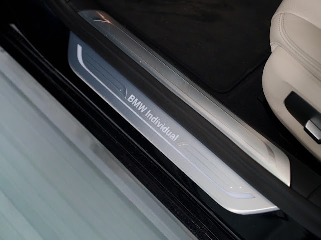 BMW 750i xDrive Steptronic CH 🇨🇭-image-11