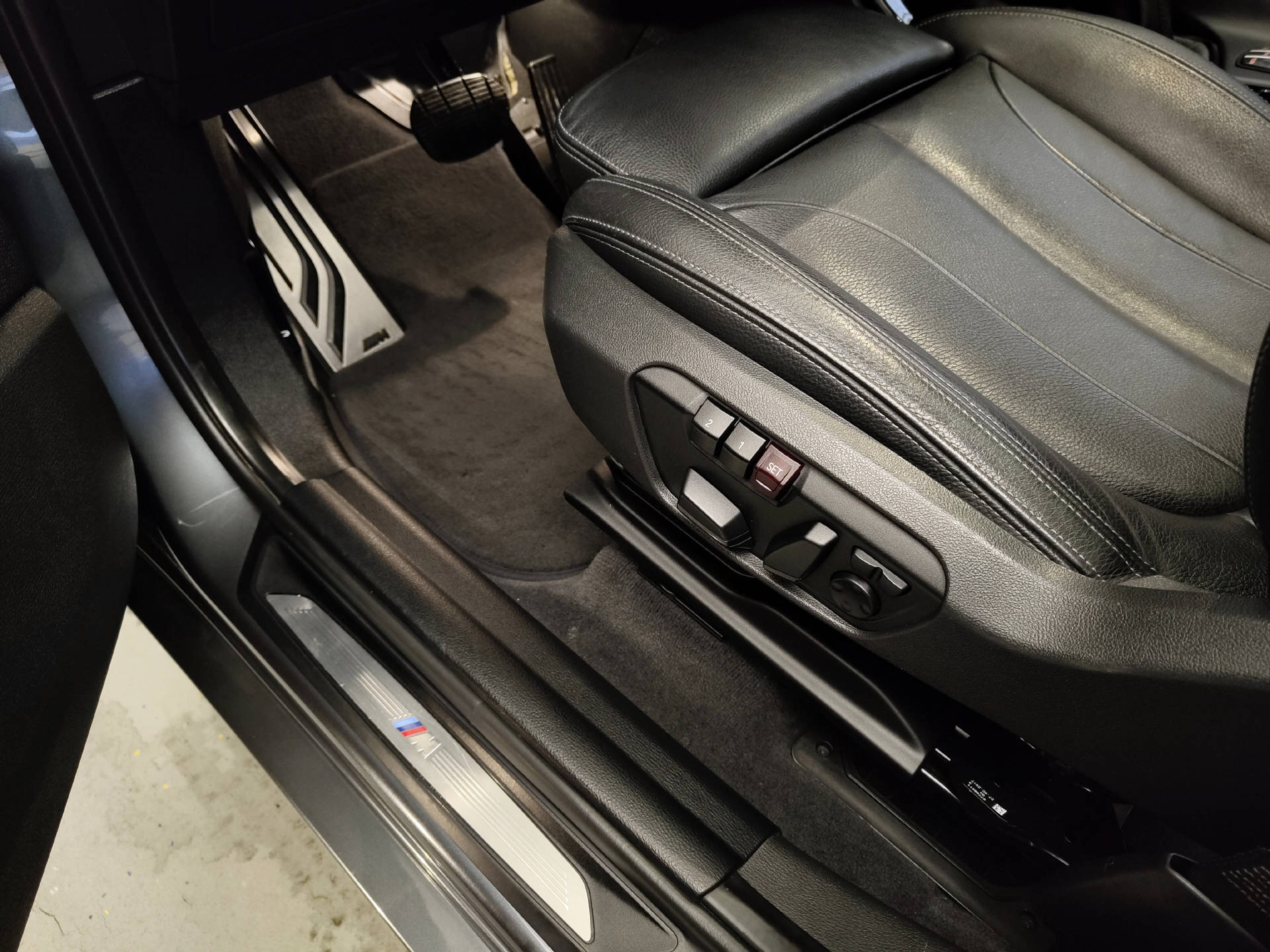 BMW X1 25d xDrive SAG M Sport Steptronic-image-9
