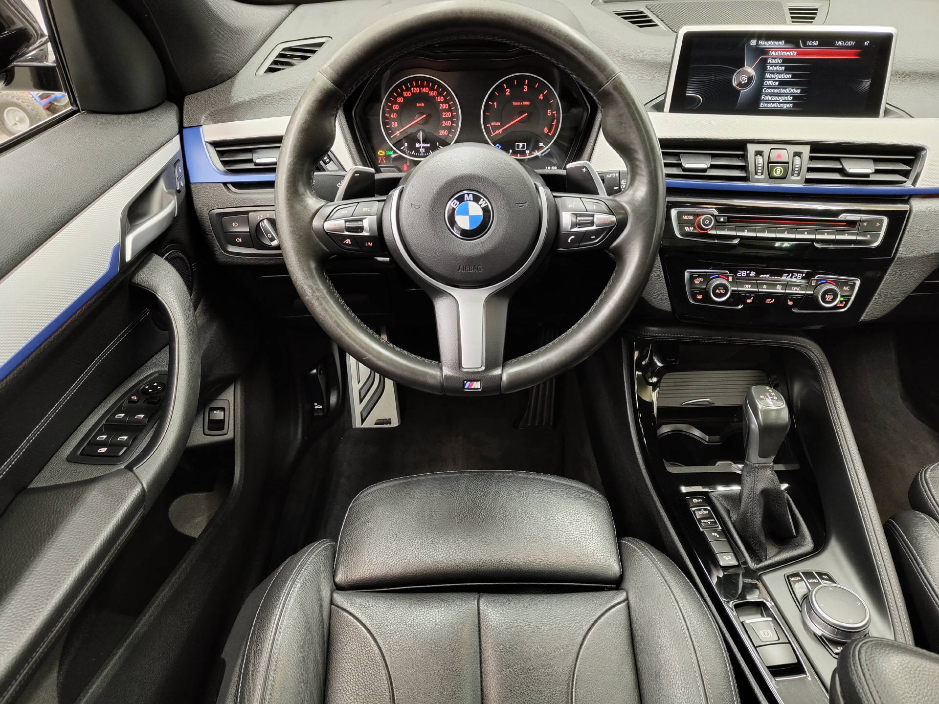 BMW X1 25d xDrive SAG M Sport Steptronic-image-4