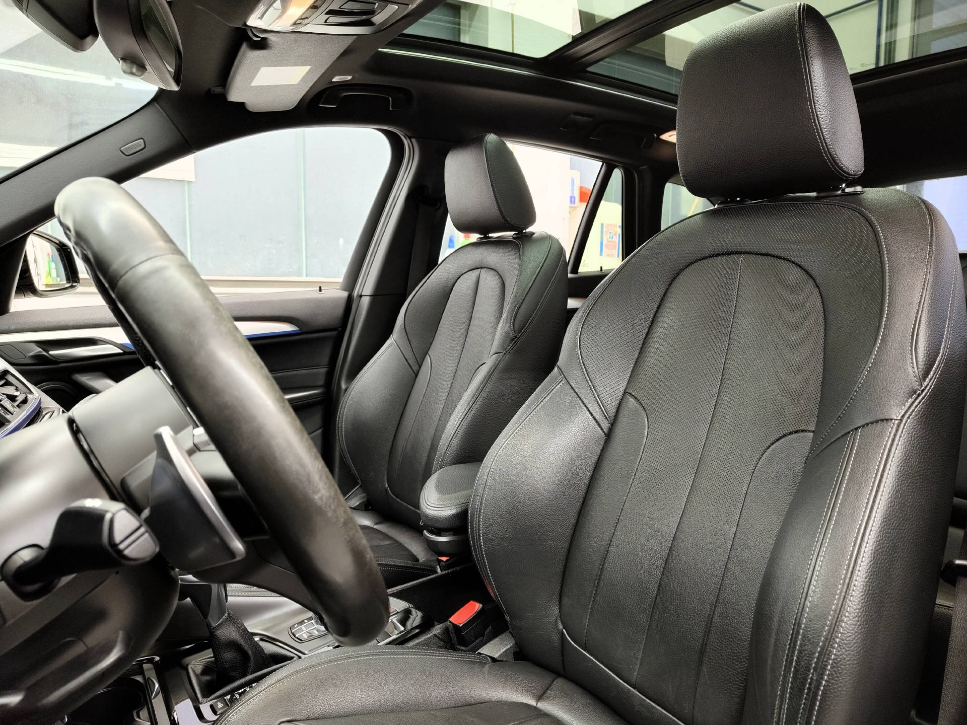 BMW X1 25d xDrive SAG M Sport Steptronic-image-5