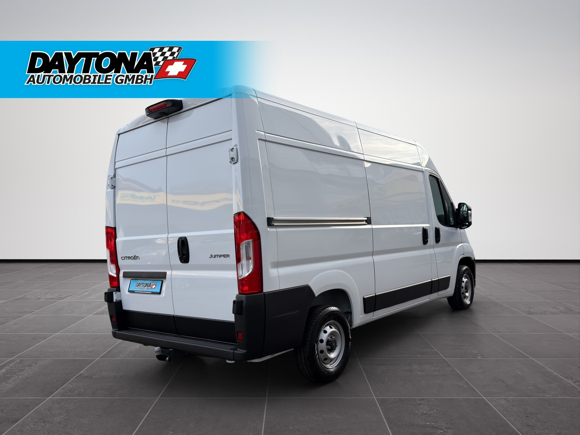 CITROEN Jumper 35 2.2 BlueHDi 140 L2H2-image-4