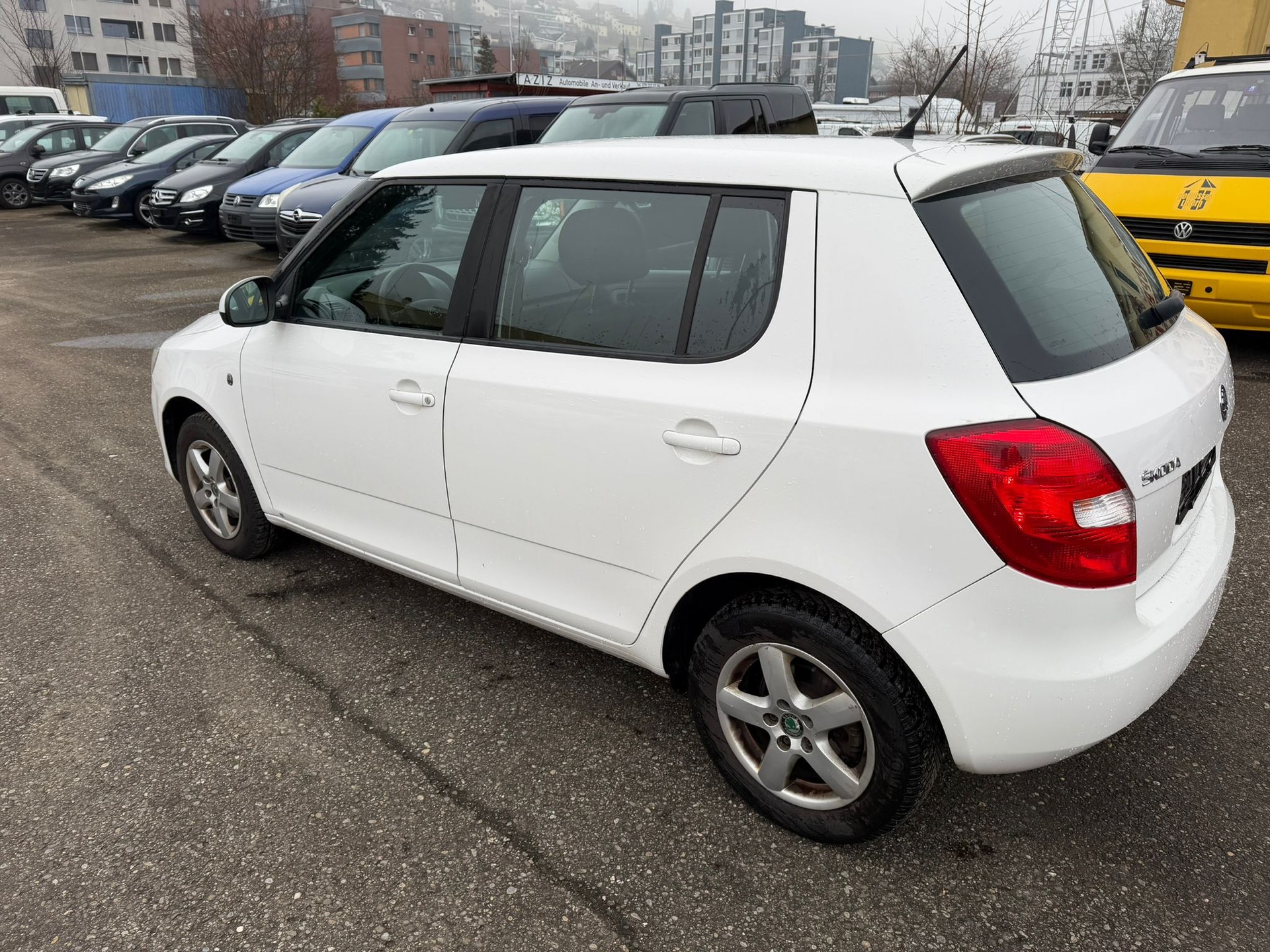 SKODA Fabia 1.6 TDI Elegance-image-1