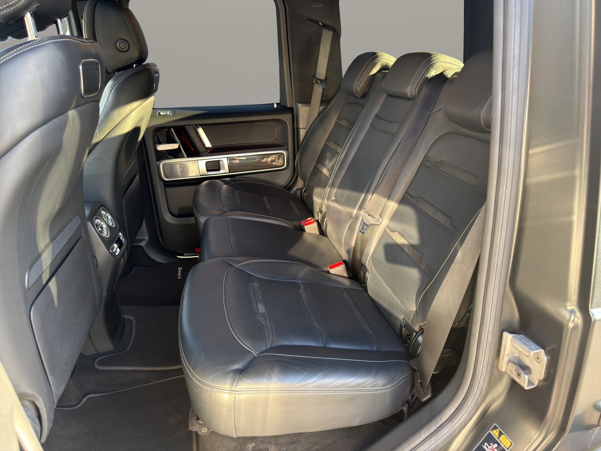 MERCEDES-BENZ G 63 AMG Speedshift Plus G-Tronic-image-16