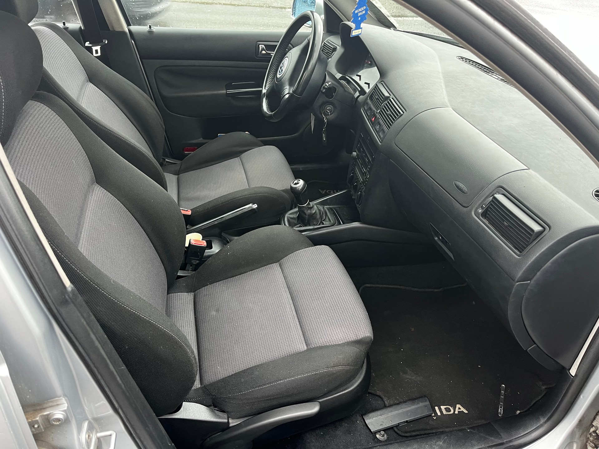 VW Golf 1.6 16V Comfortline-image-10