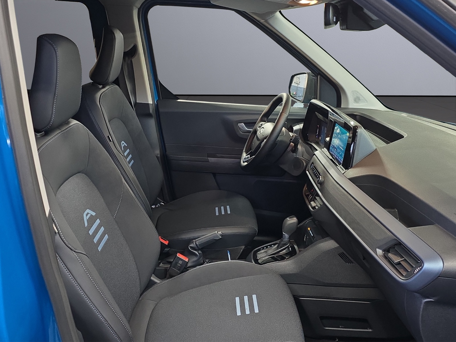 FORD TOURNEO COURIERier 1.0 EcoBoost A-image-11