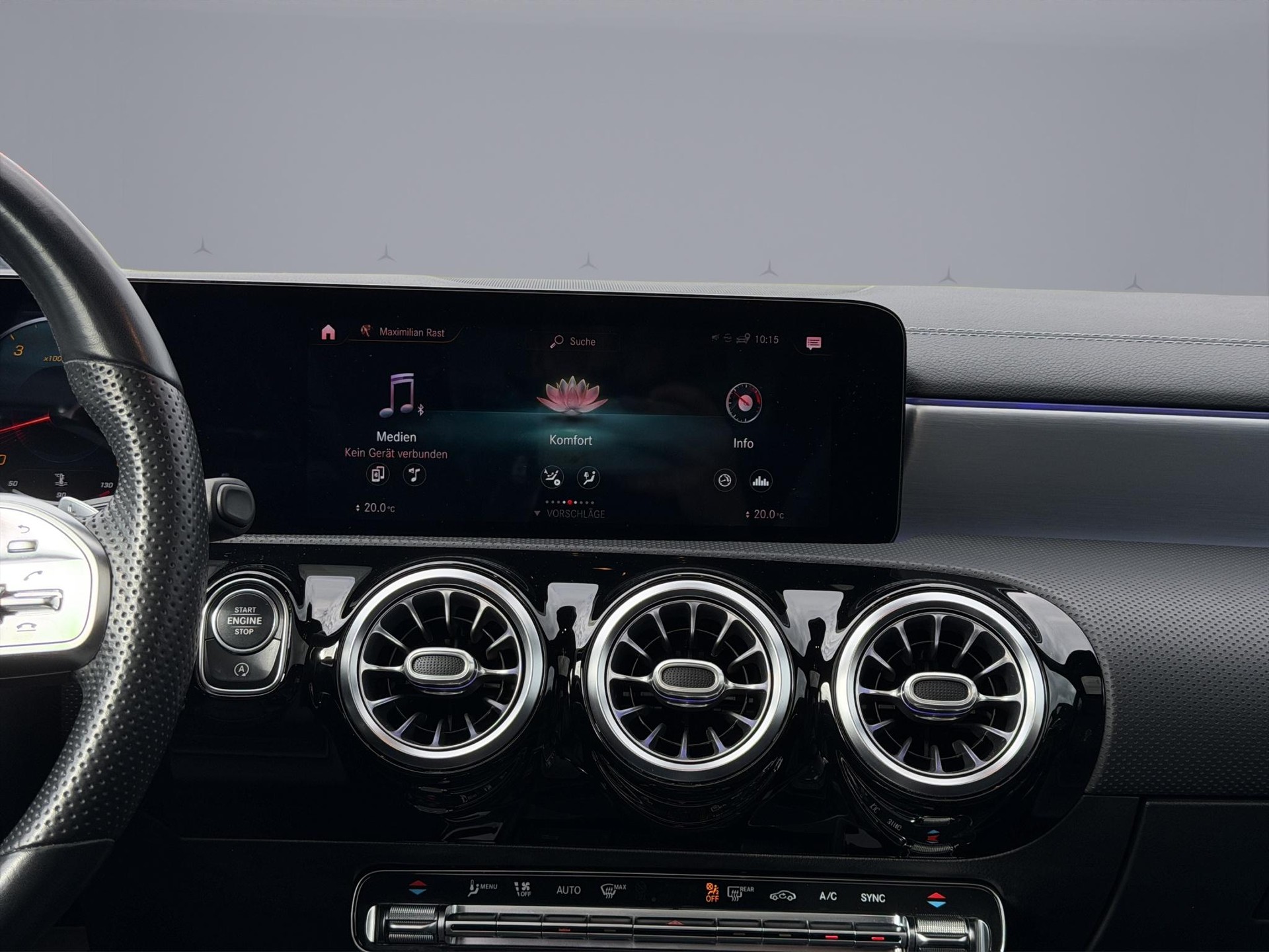 MERCEDES-BENZ A 250 AMG Line 4m-image-13