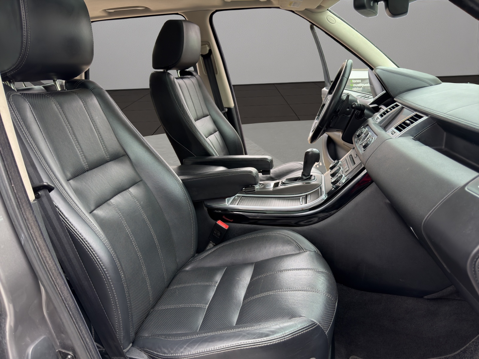 LAND ROVER Range Rover Sport 3.6 TDV8 HSE Automatic-image-16