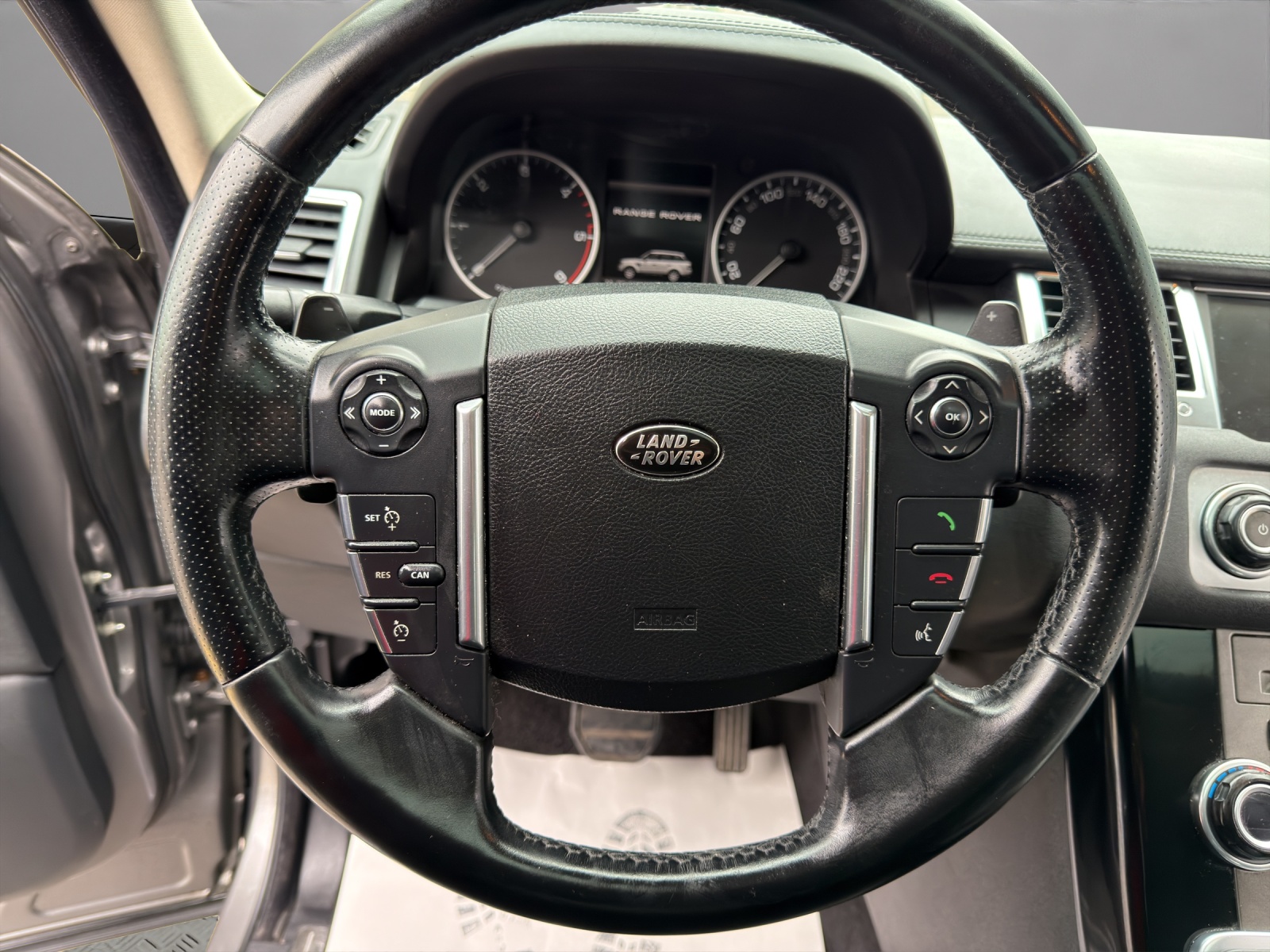 LAND ROVER Range Rover Sport 3.6 TDV8 HSE Automatic-image-9