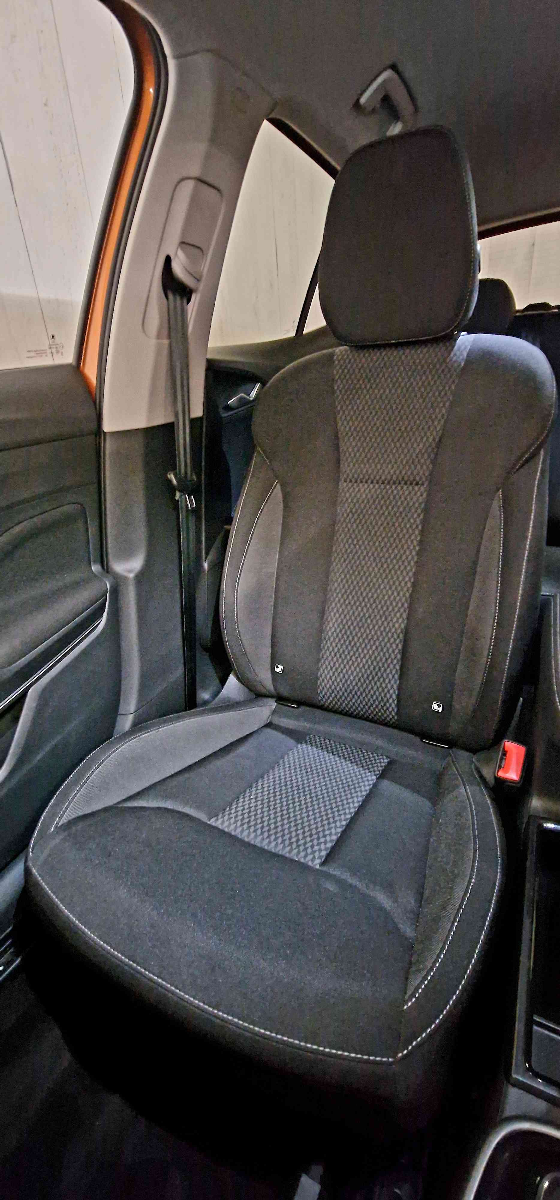 SKODA Fabia 1.0 TSI Style DSG-image-12