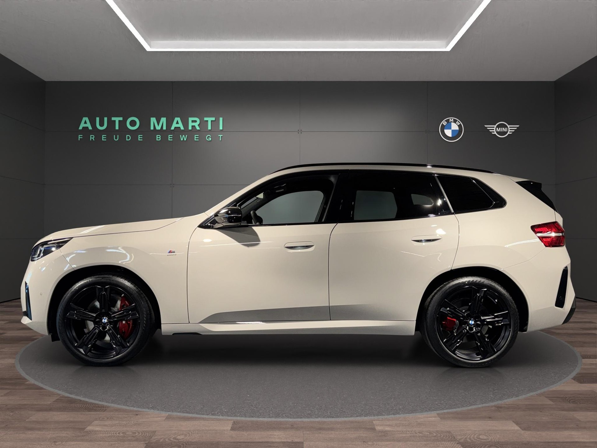 BMW X3 M50i-image-1
