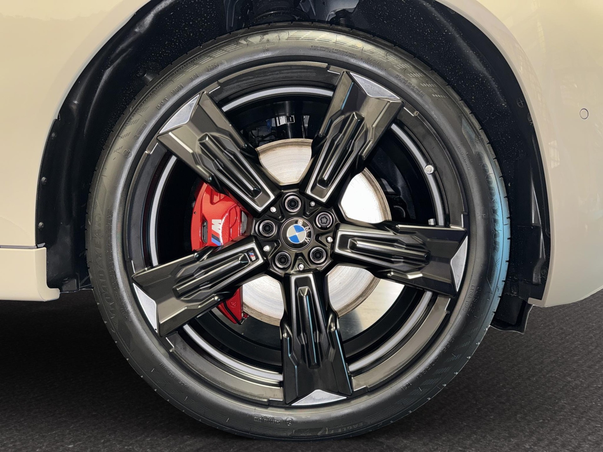 BMW X3 M50i-image-14
