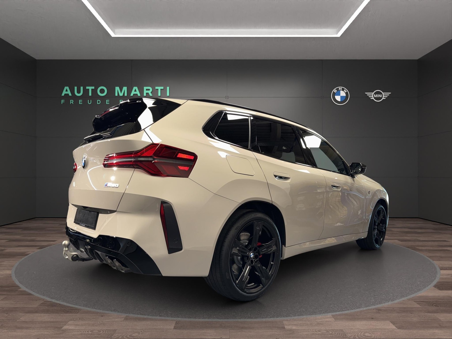BMW X3 M50i-image-3