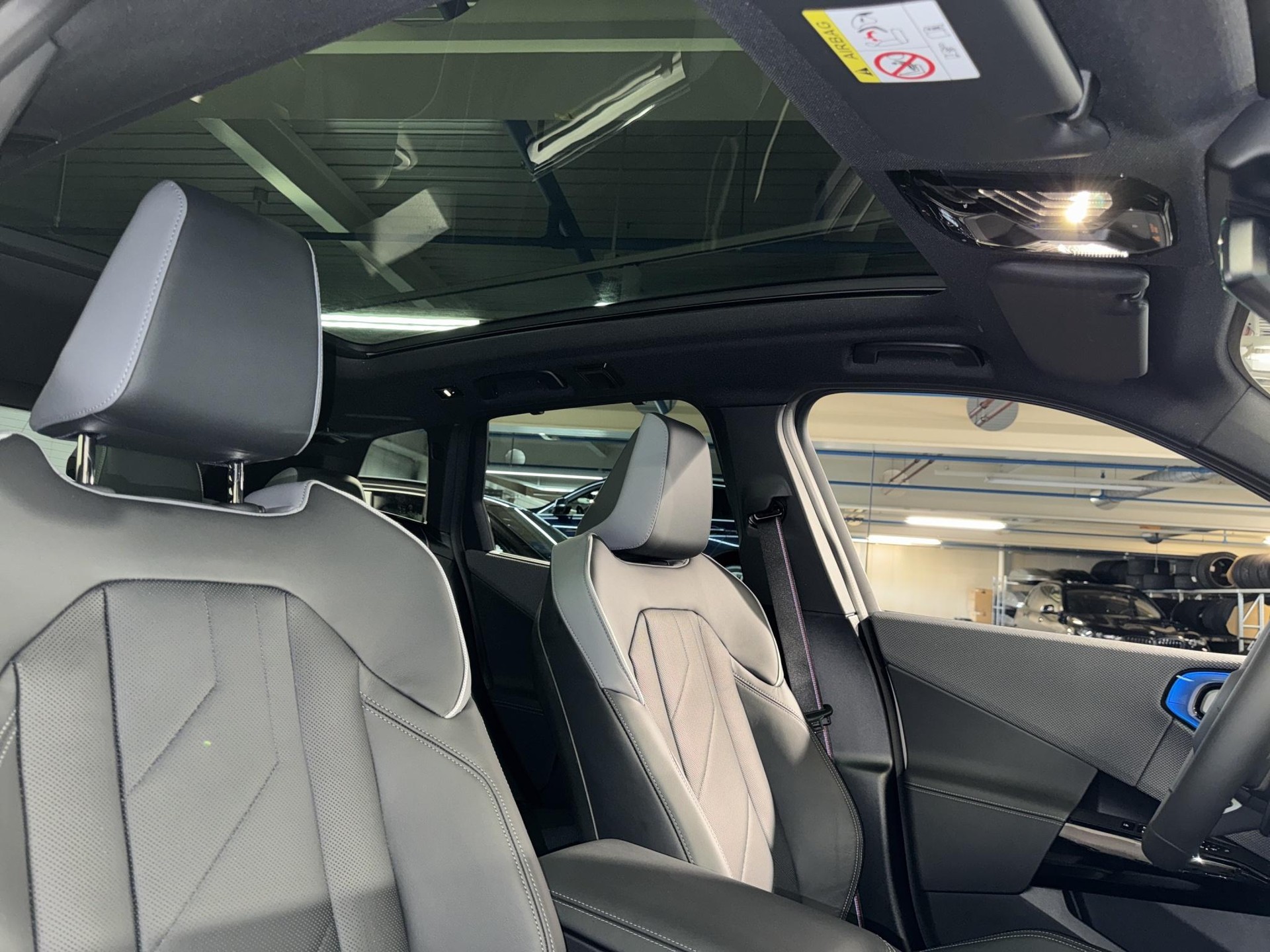 BMW X3 M50i-image-20