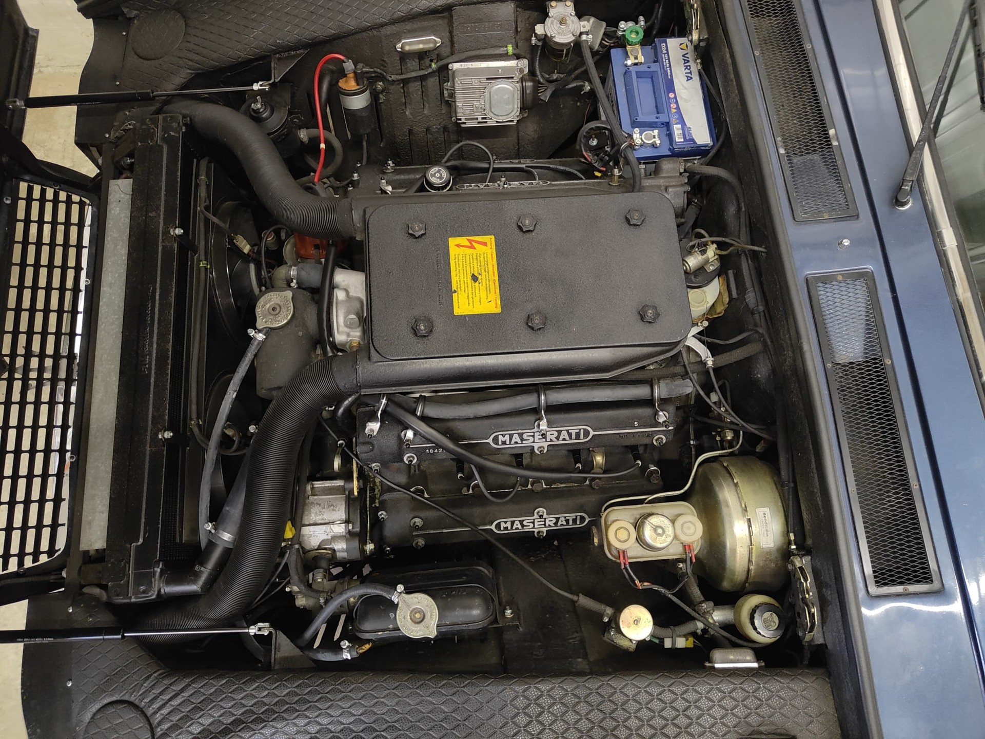 MASERATI 4.9 nur 25 Gebaut-image-5
