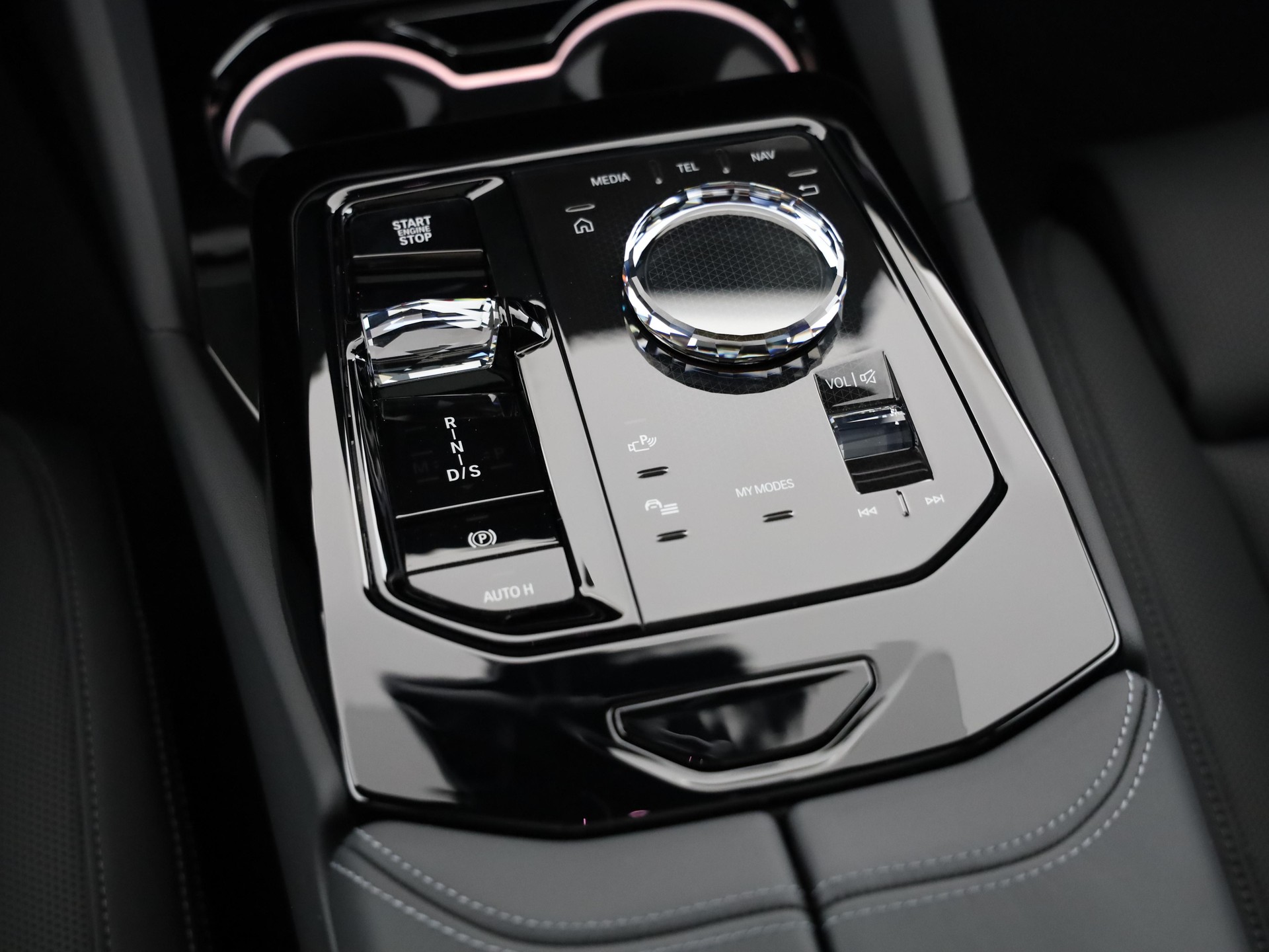 BMW 540d xDrive-image-16