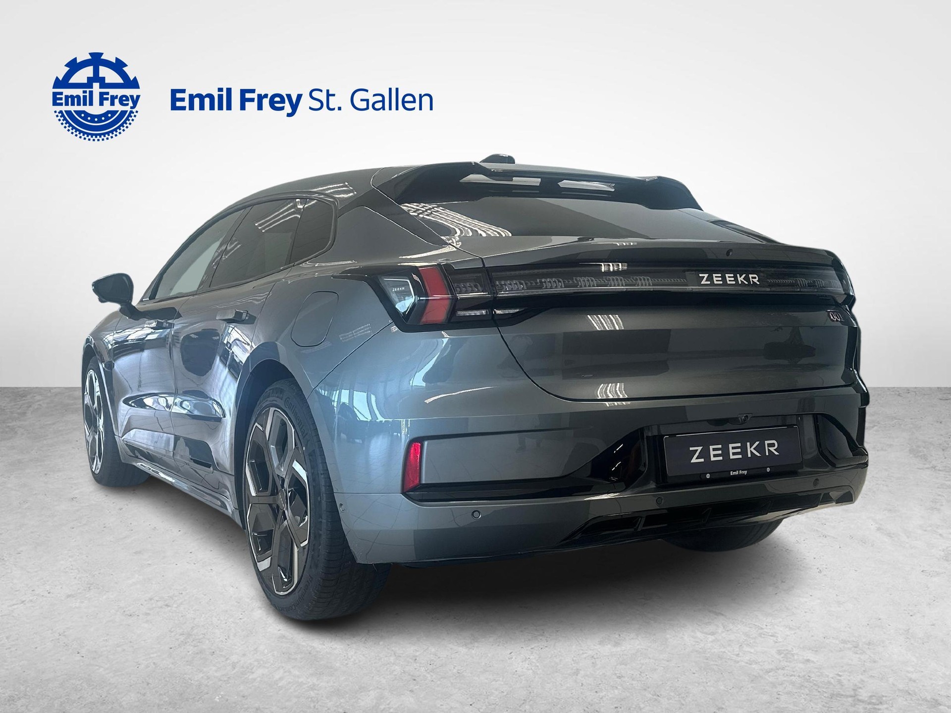 ZEEKR 001 Performance AWD-image-2