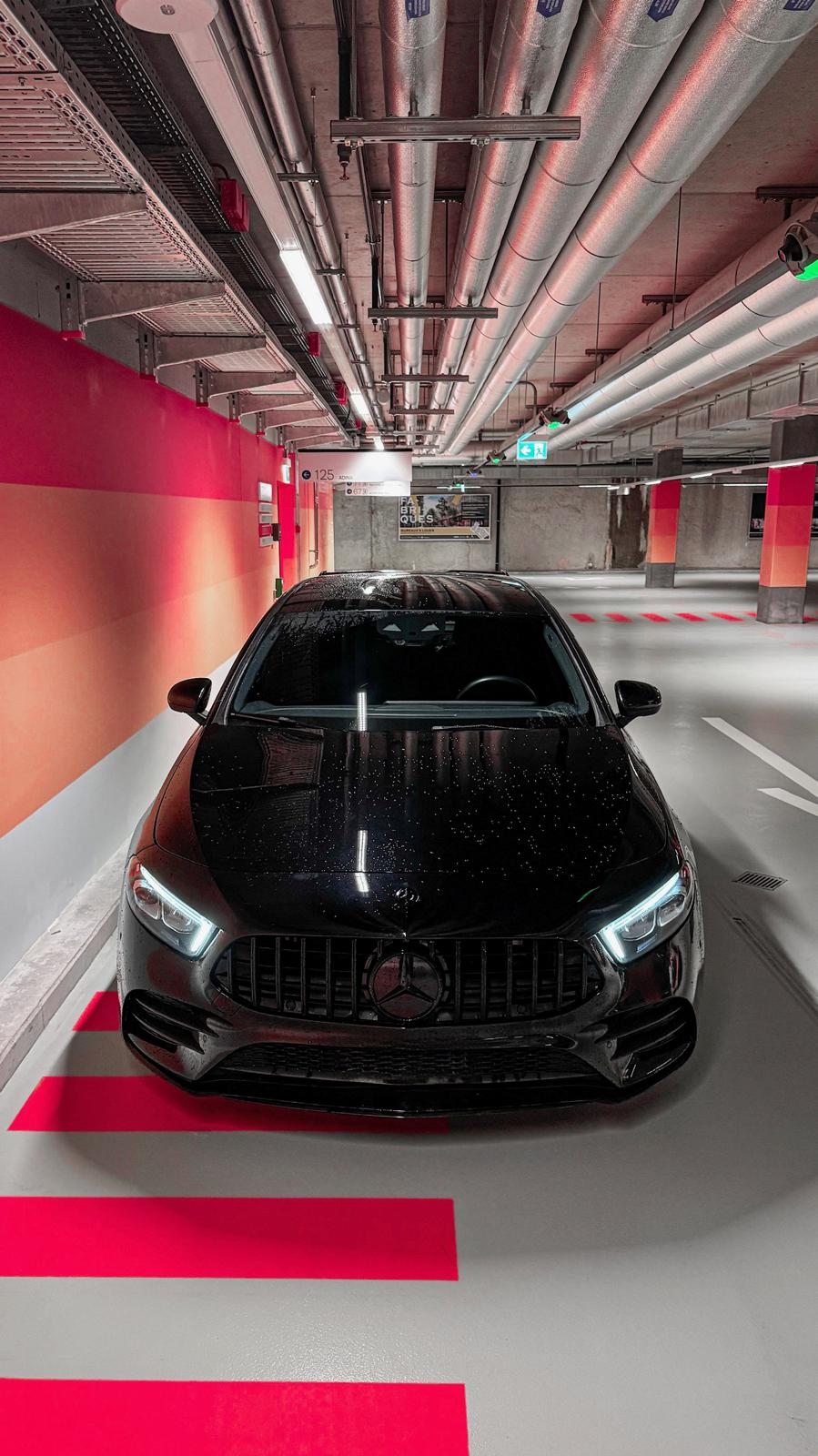MERCEDES-BENZ A 200 AMG Line 7G-DCT-image-1
