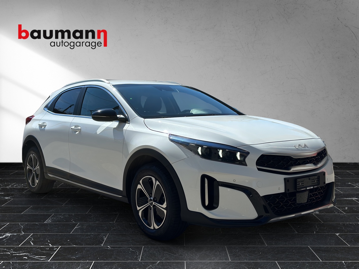 KIA Xceed 1.6 GDi Plug-in Hybrid Style DCT-image-1