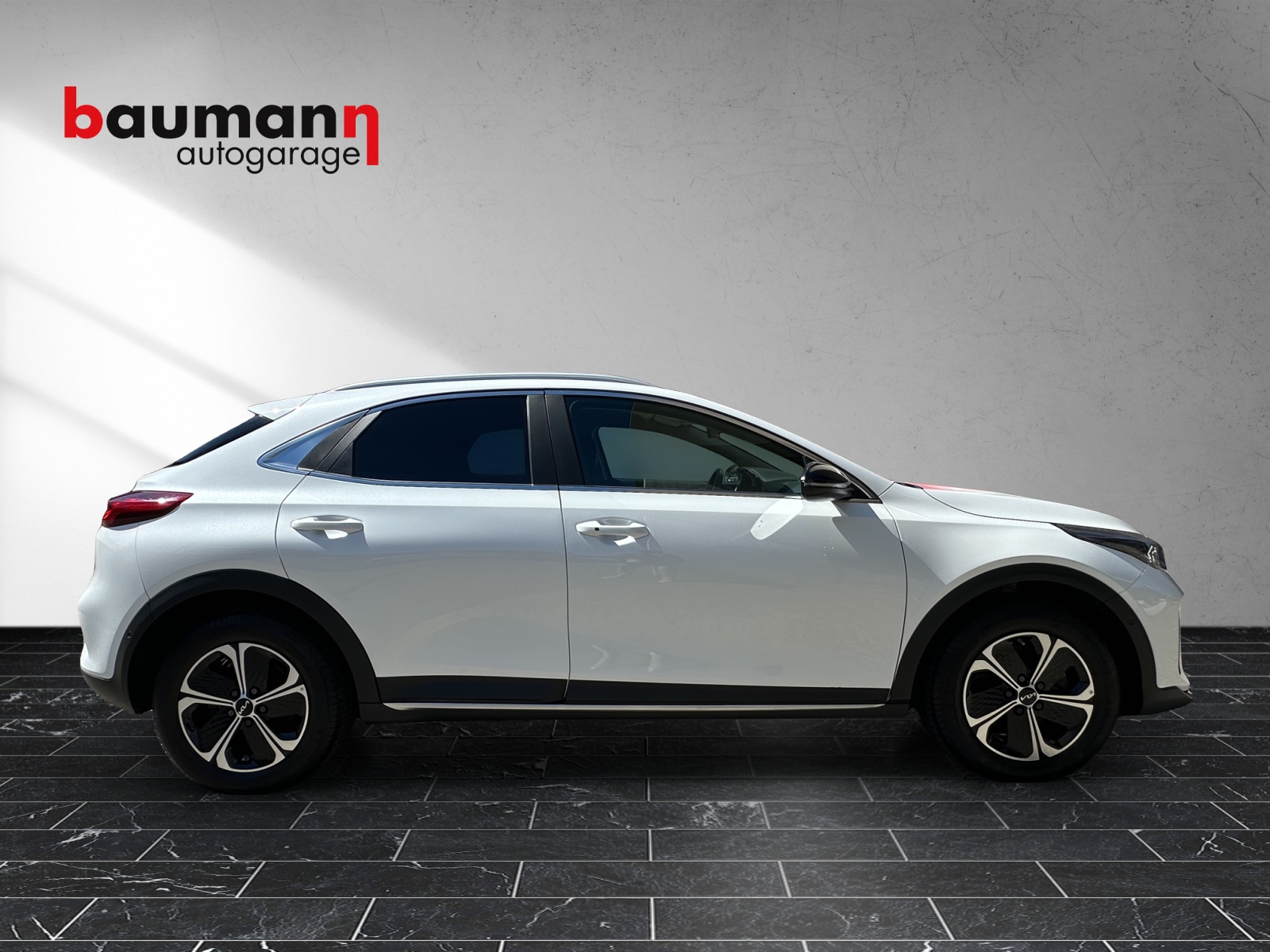 KIA Xceed 1.6 GDi Plug-in Hybrid Style DCT-image-4